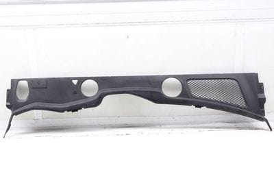 Windshield Cowl / Rain Tray