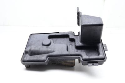 Windshield Washer Reservoir / Tank 5N0955453A