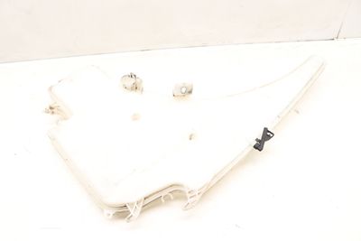 WINDSHIELD WASHER RESERVOIR / TANK 7068998