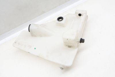 WINDSHIELD WASHER RESERVOIR / TANK 7P0955453A