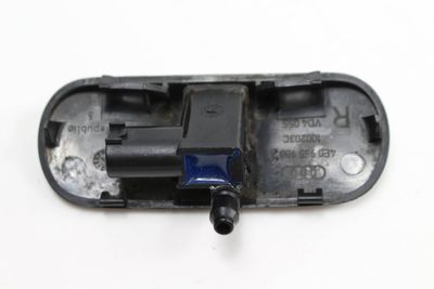 WINDSHIELD WASHER SPRAYER JET / NOZZLE 4E0955988A