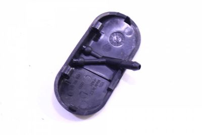 WINDSHIELD WASHER SPRAYER JET / NOZZLE 8P0955987B