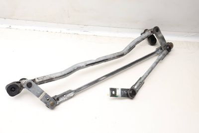 WINDSHIELD WIPER TRANSMISSION / BRACKET 561955023C
