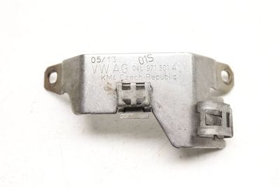 WIRING HARNESS MOUNT BRACKET 04L971501A