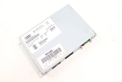 XM SATELLITE RADIO RECEIVER / TUNER 8E0035593E